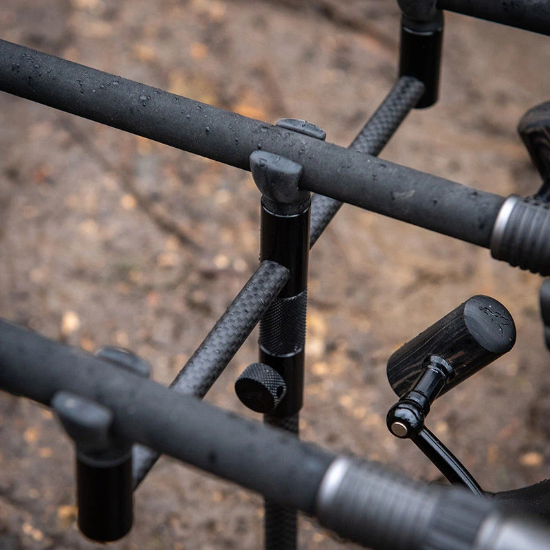 Fox Black Label Slim Carbon Buzz Bars